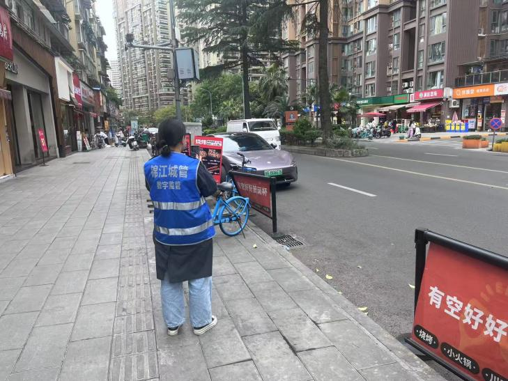 數(shù)字城管迎風(fēng)而上：科技守護(hù)“頭頂安全” 嚴(yán)查違規(guī)牌匾筑牢城市防線